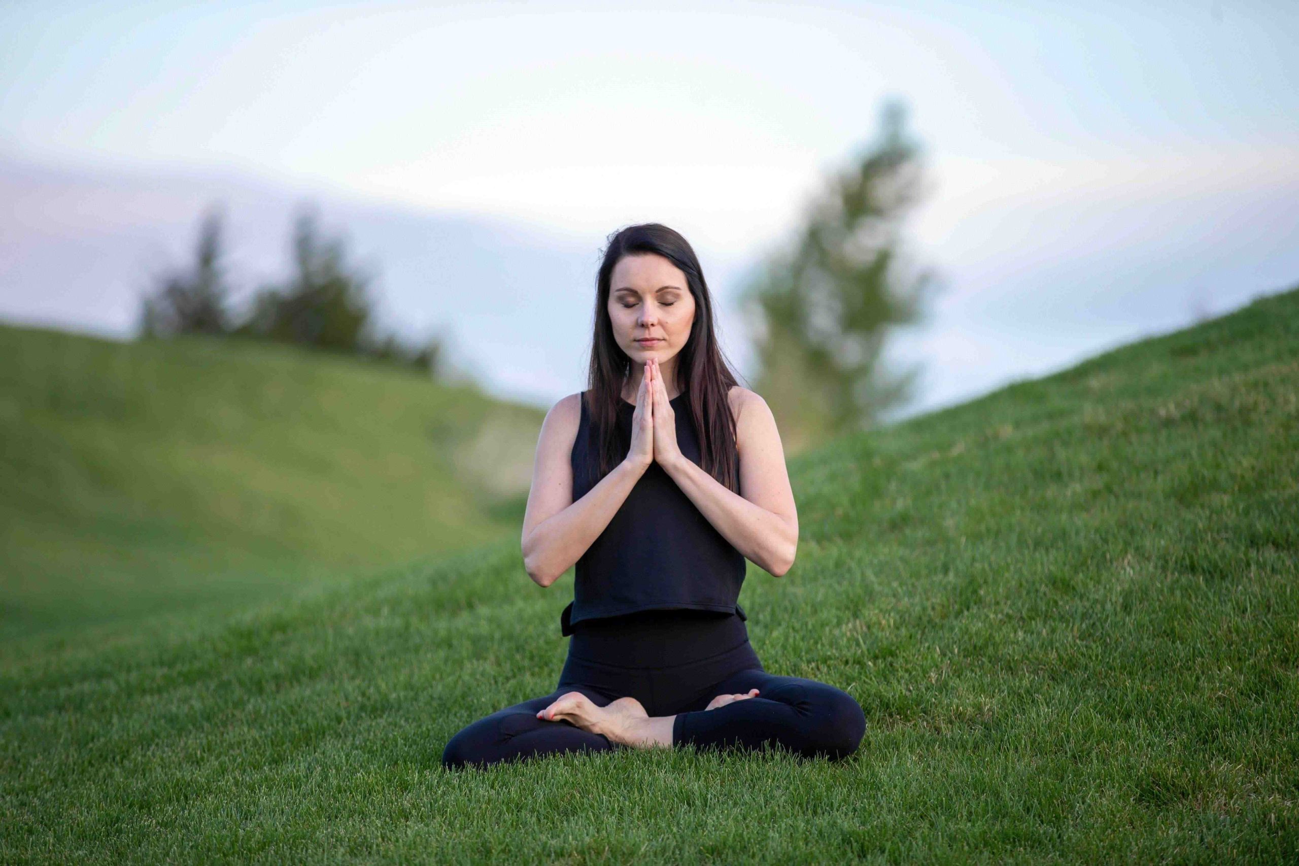 Ecja dhe joga mund të ulin rrezikun e përhapjes ose rikthimit të kancerit